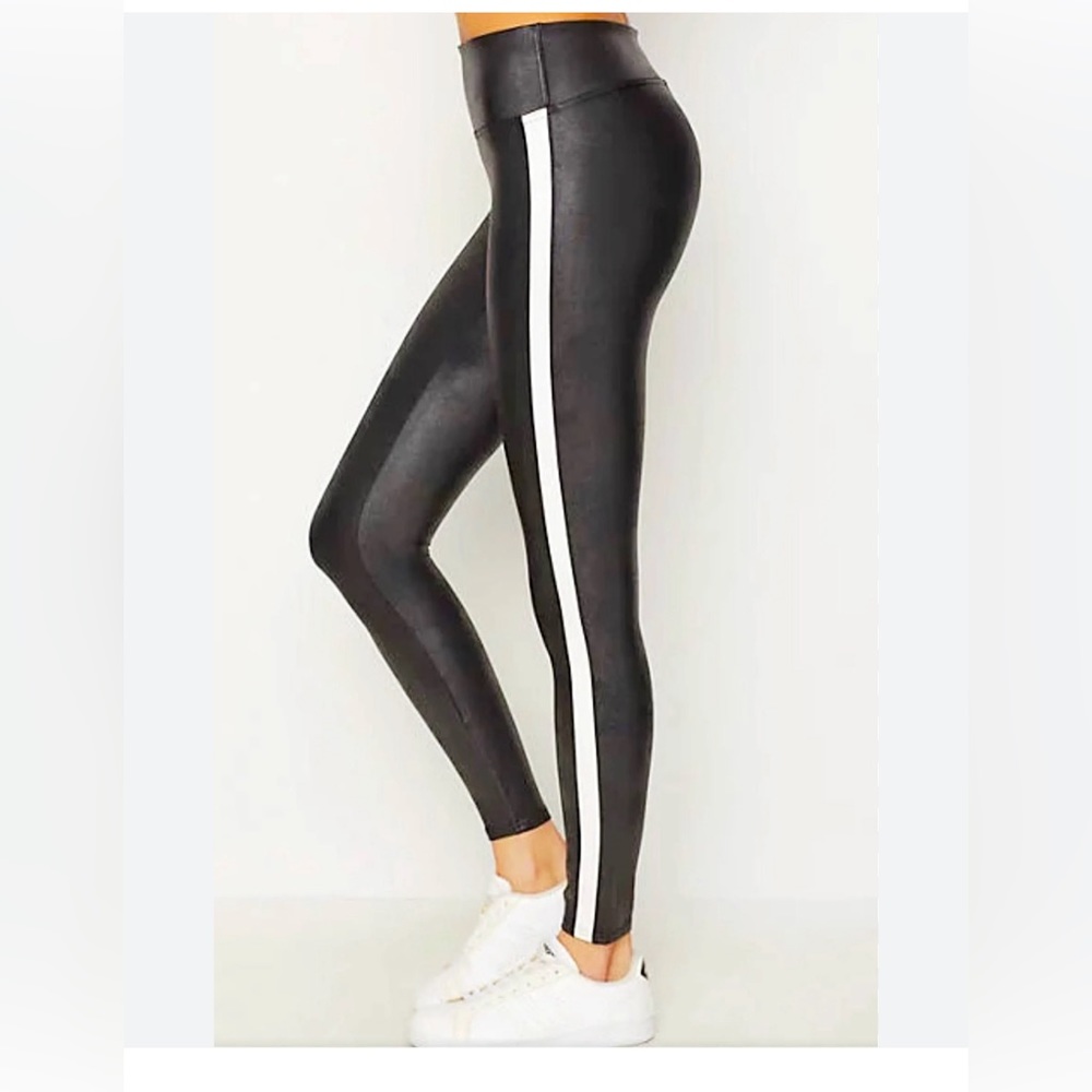 NWOT Spanx Side Stripe Faux Leather Leggings Size Small